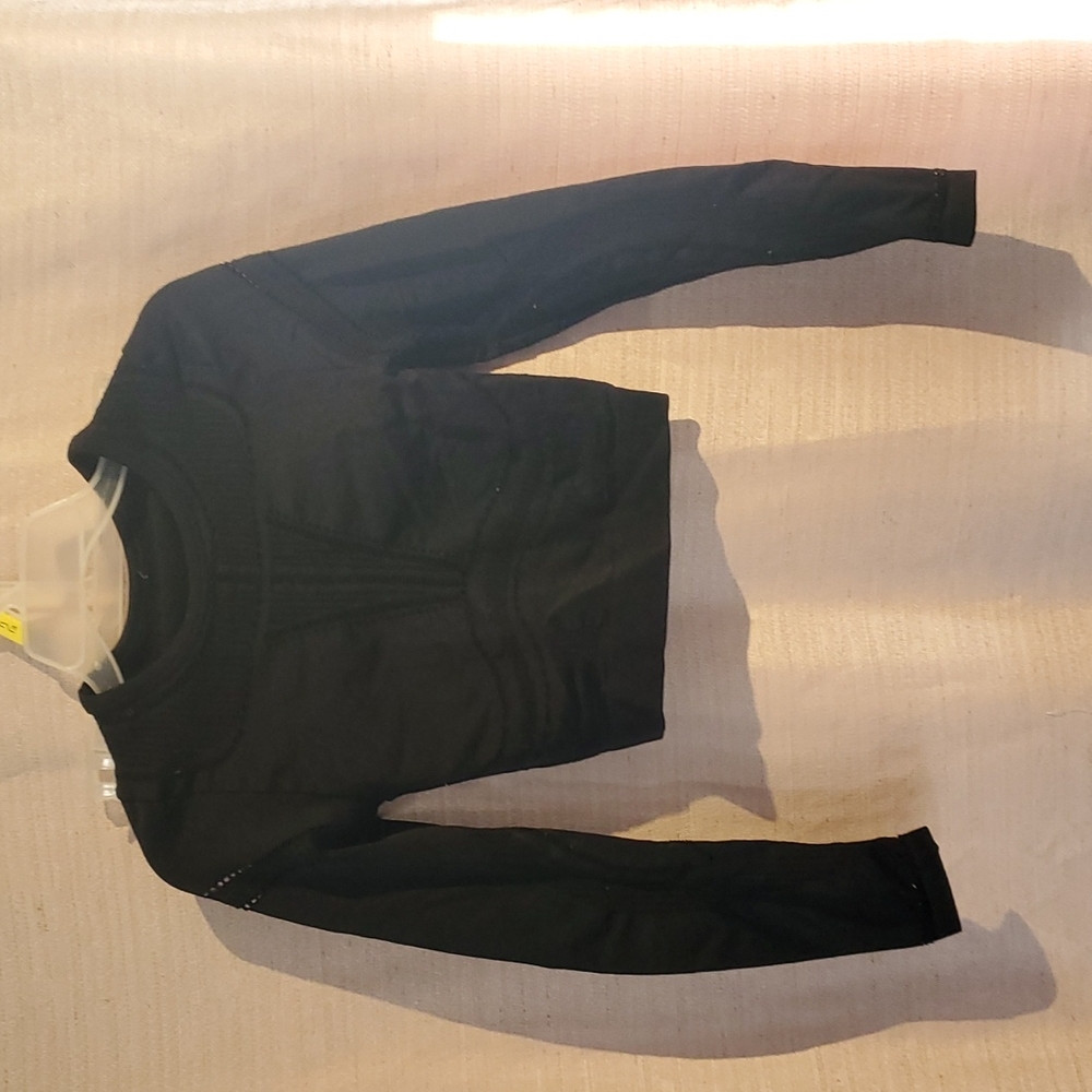 Fabletics Jaymec Top - image 1